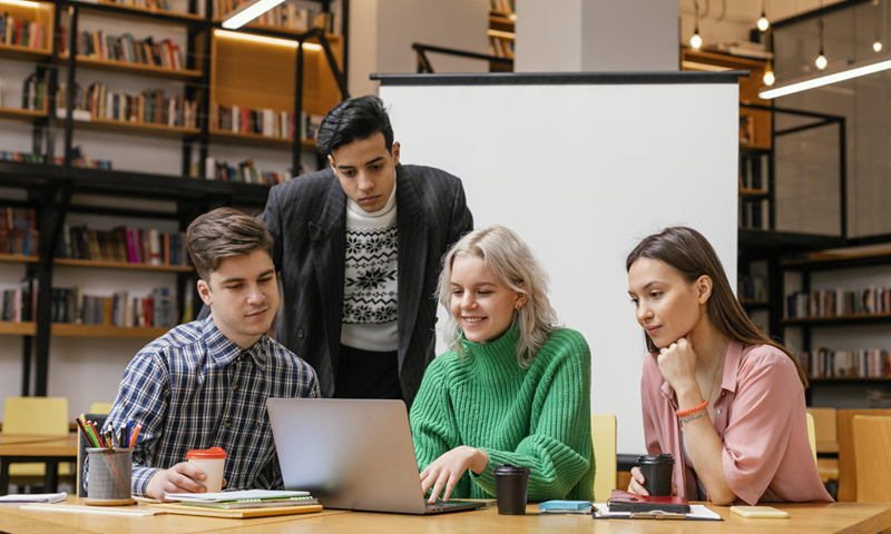 Education Institute Case Study - Giriksms